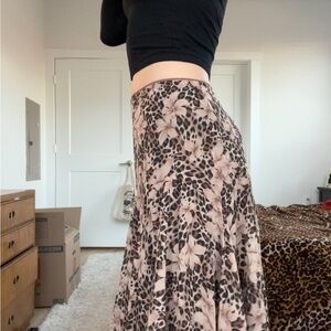 Chic A-Line Skirt with Floral and Leopard Print
